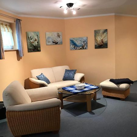 Ferienwohnung Storchenwiese In Nuthetal Ot Saarmund Exteriör bild
