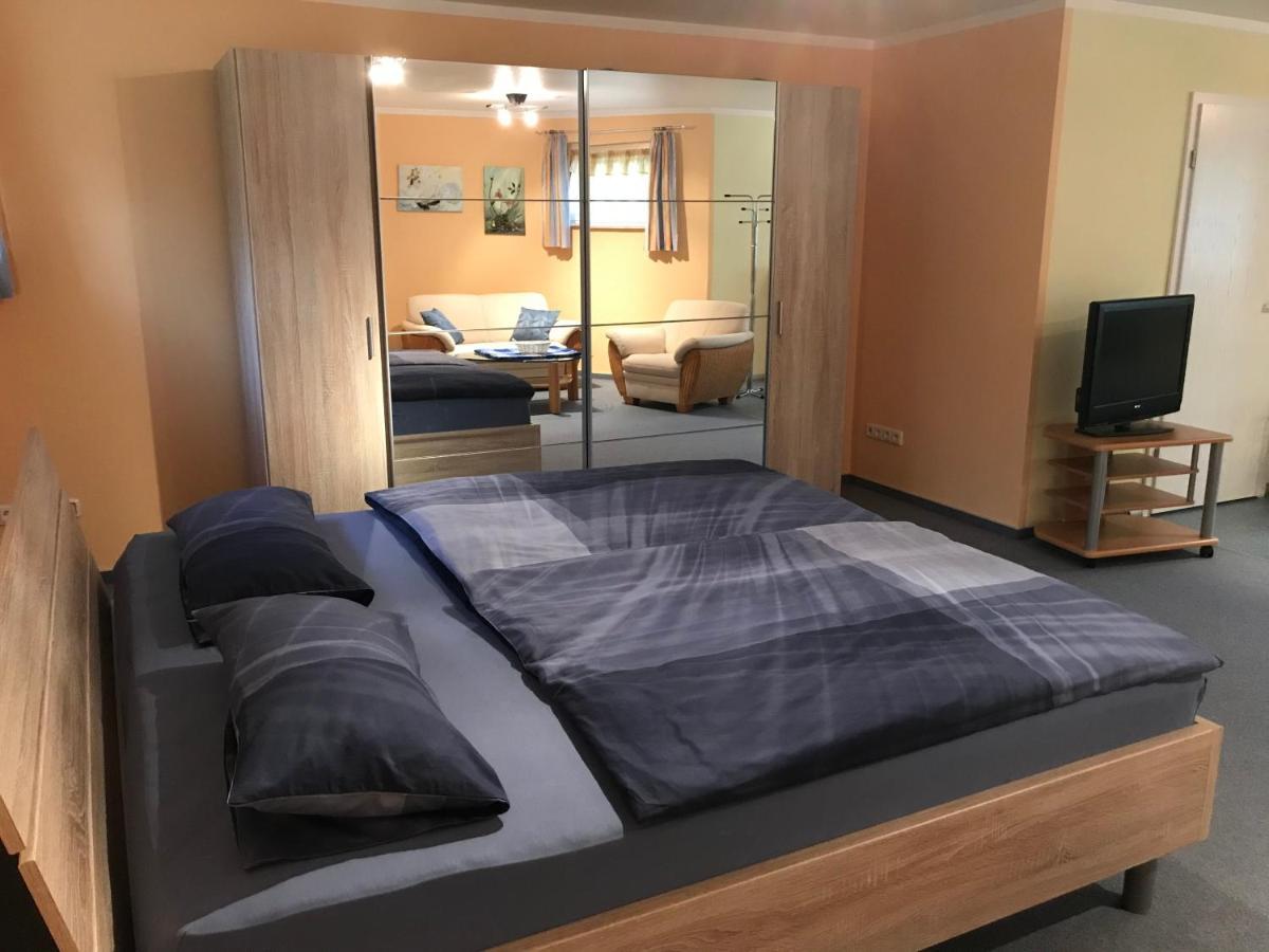 Ferienwohnung Storchenwiese In Nuthetal Ot Saarmund Exteriör bild